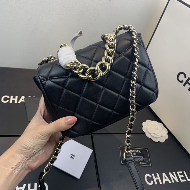 Chanel女包 AS1514 Chanel2020年新款包 鉚釘香香Logo Chanel鏈條單肩斜挎小號包  djc3993